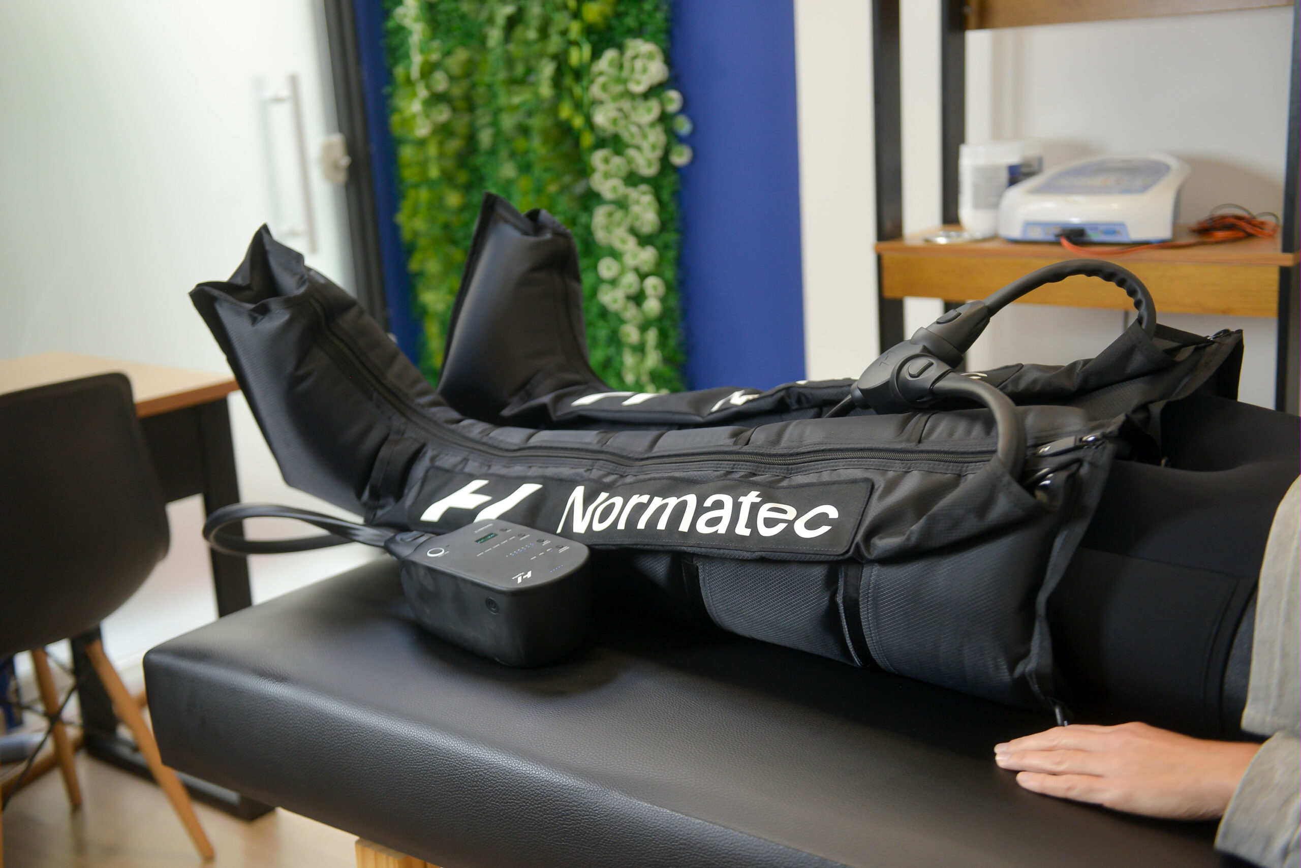 51AC69C9-6526-408F-9828-CD47B2FFD347